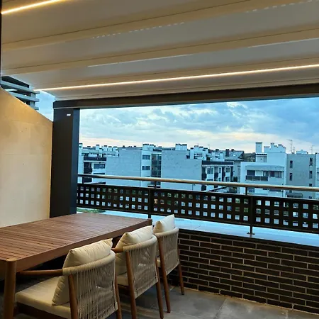 Apartment Atico Nuevo Con Gran Terraza Y Piscina En